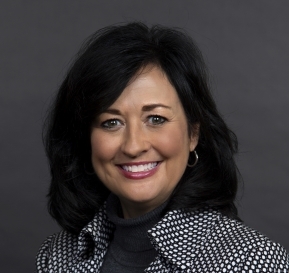 Tonya headshot
